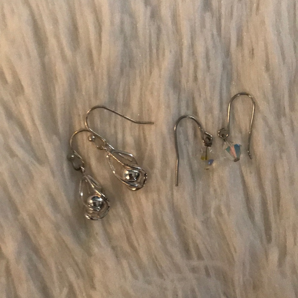 Small dangle earrings